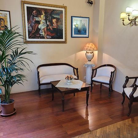 Hotel Villa Aricia Аричча Экстерьер фото